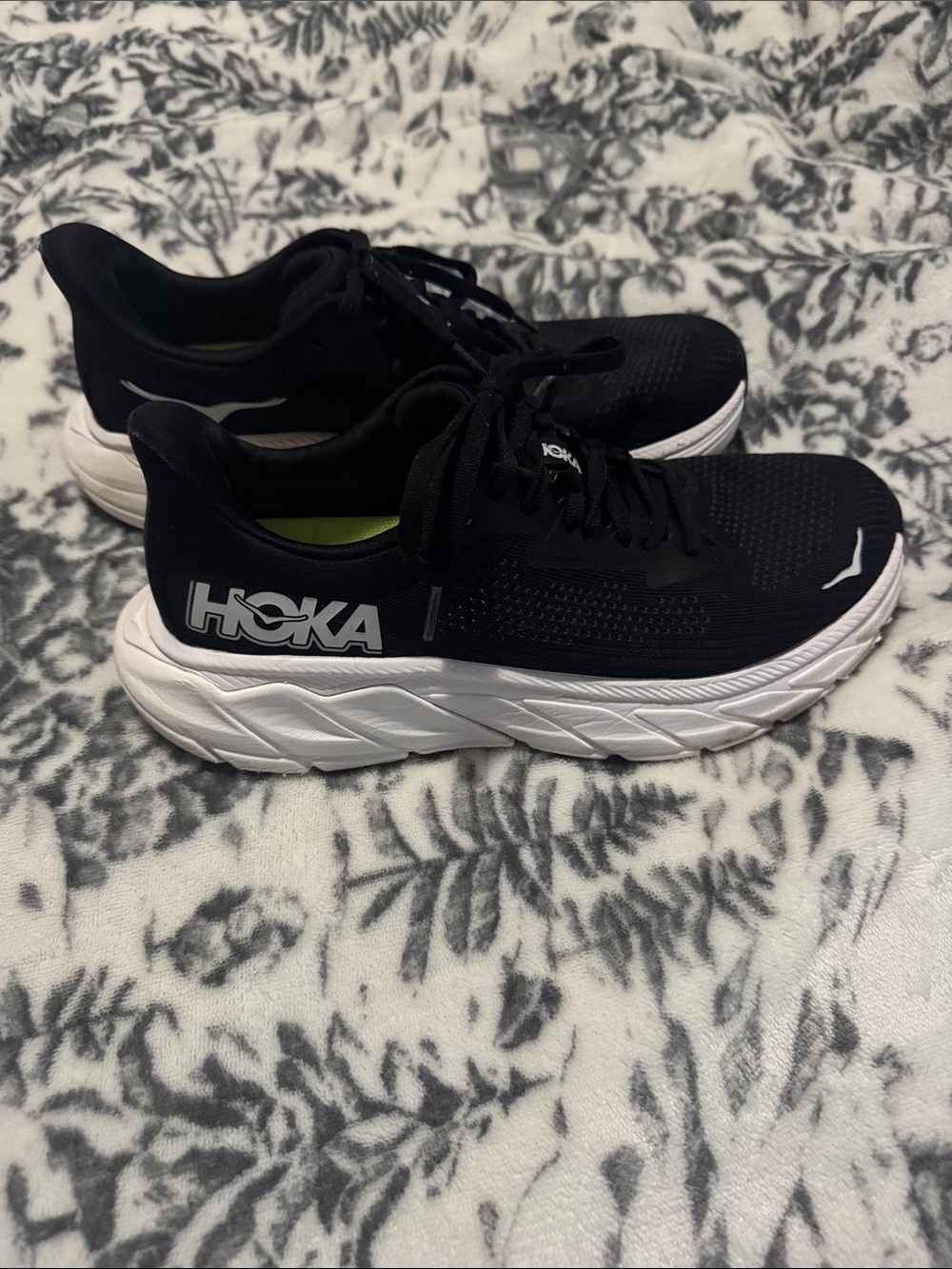 Hoka Arahi 7 Shoes
